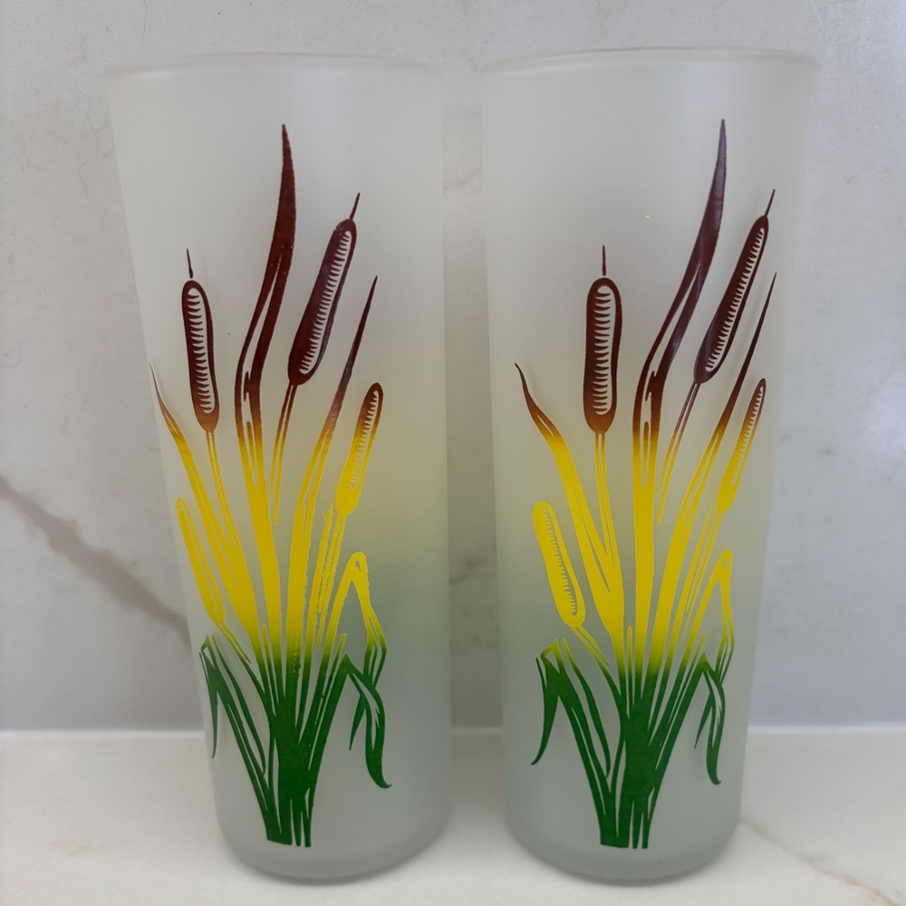 2 Vintage Tom Collins Frosted Glasses Cattail Design By Federal Glass Rare